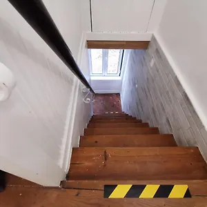 Lovely Small Loft In Alfama Near Castelo S Jorge Appartamento Lisbona