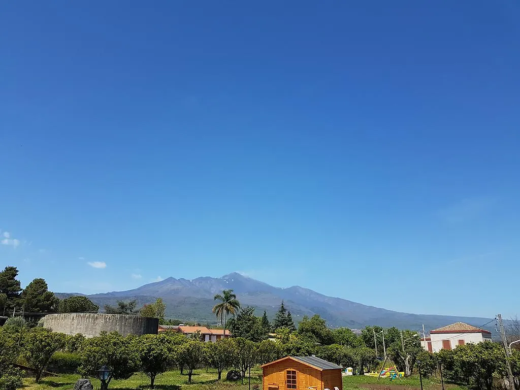 Pumadamuri Hotel Acireale Italia